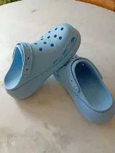Crocs 41