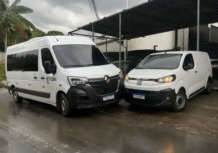 Alugamos microônibus e vans