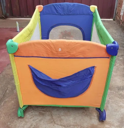 Cercadinho Chiqueirinho Berço portátil 
