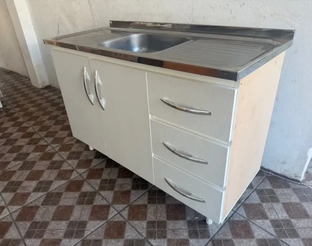 Vendo Balcão De Pia Novo Com Cuba semi Nova !! 