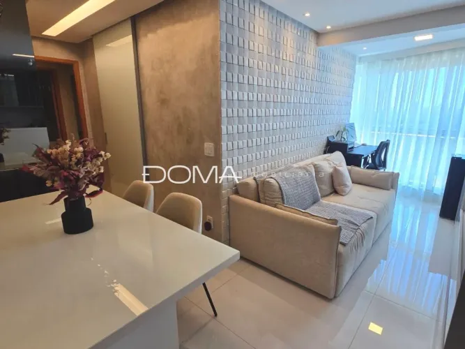 Edf. Maria Emília, Boa Viagem - Apartamento com 56 m²  Completamente moderno e reformado