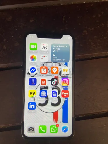 iPhone X