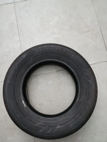 Pneu195/65 r15 tenho xbri e Bridgestone 