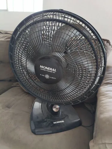 VENDE-SE VENTILADOR MONDIAL