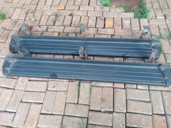 Par de Estribo para Mitsubishi L200 Triton