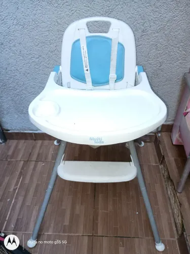 Cadeirinha alimentação..