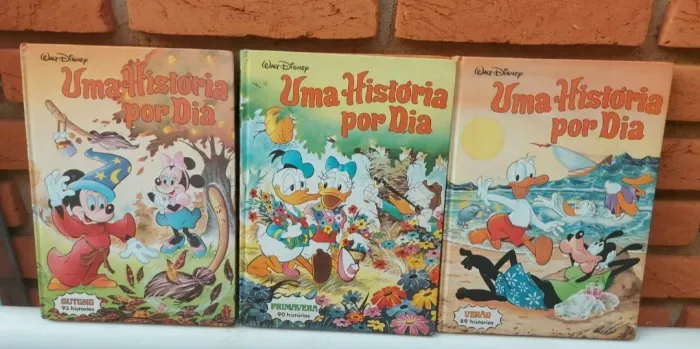 Coleção Livros Disney - Uma História Por Dia (3 Volumes) - Abril Jovem