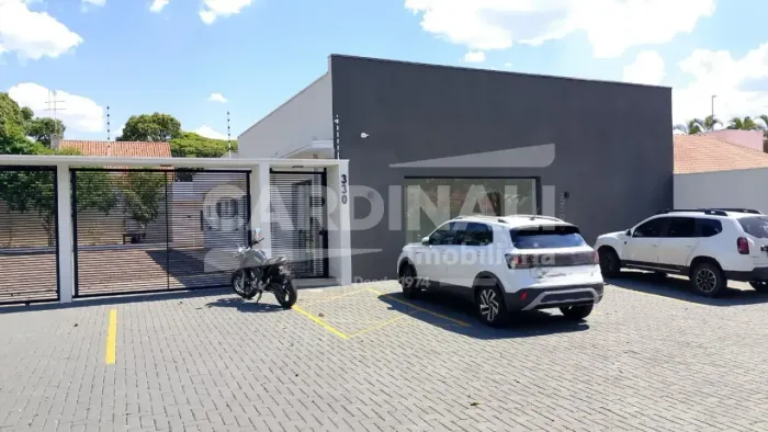 Conjunto de salas comerciais, com excelente localização.