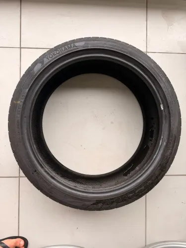 Pneu Yokohama 225 / 40 R 19 RUN FLAT