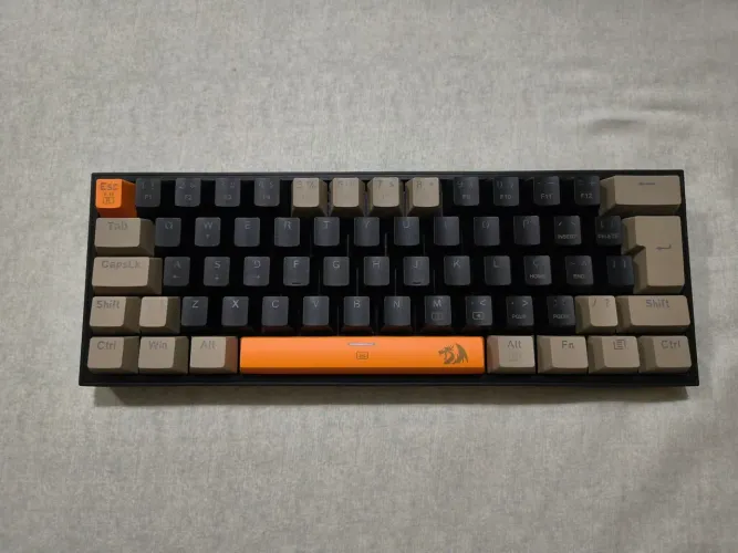 Teclado Gamer Redragon Fizz RGB