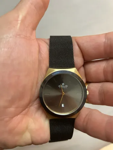 Relógio Oslo Norway Slim - Dourado/Preto - Mesh