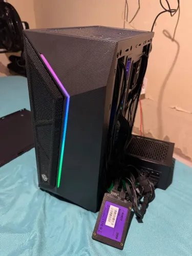 Gabinete Gamer TGT Carbon RGB