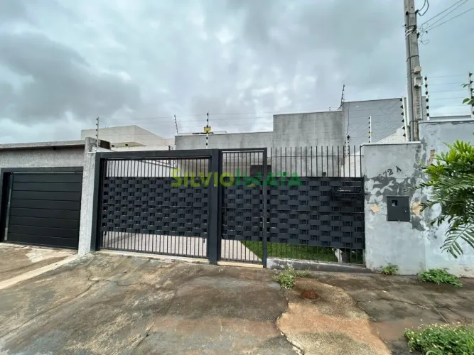 CASA COM SUÍTE À VENDA NO JARDIM SÃO PAULO SARANDI/PR