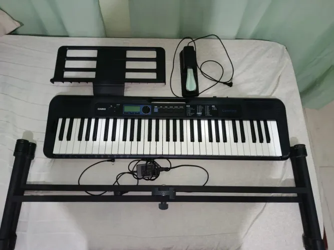 Teclado Casiotone CT-S300