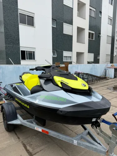 Jet ski SEADOO GTI se 170 
