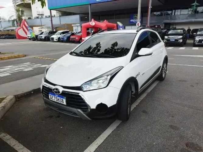 Hyundai HB20X Style 1.6 Flex 16V Mec. 2017