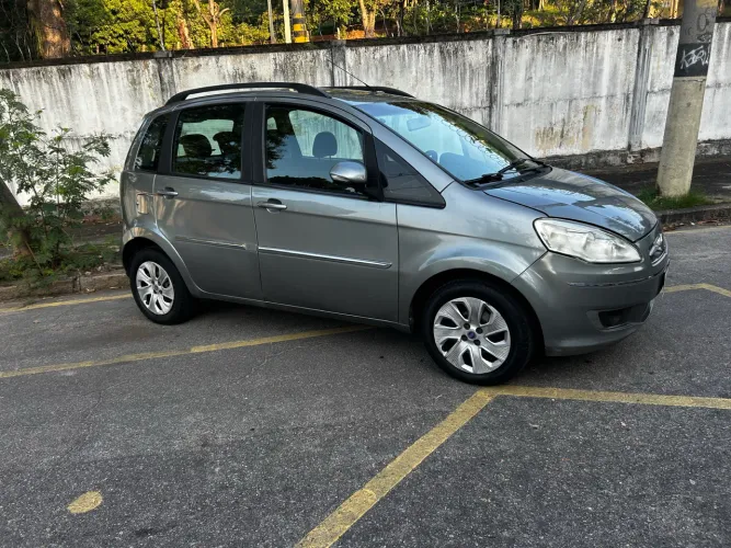 Fiat Idea Essence 1.6 Flex 16V 5P 2014