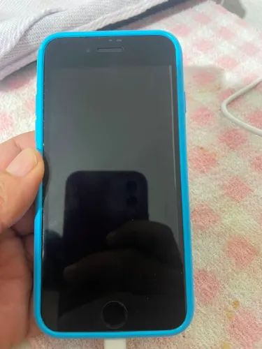 iPhone 8