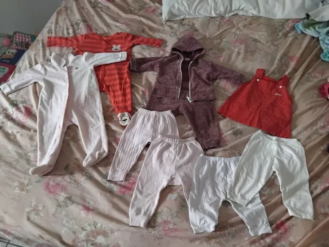 Lotinho de ROUPA USADA.