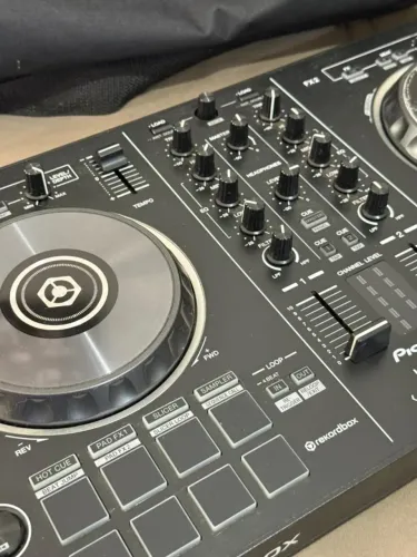 COntroladora DDJ RB Pioneer DJ