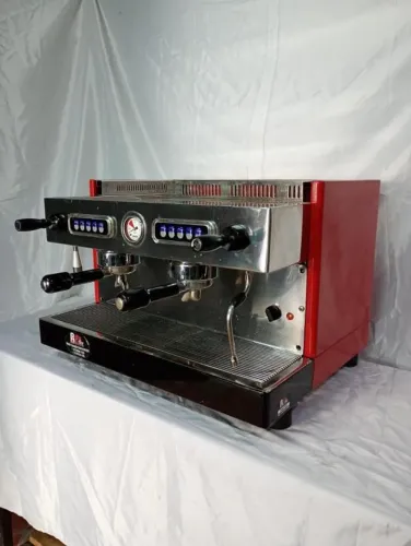 Alugo Máquina de Café Espresso Profissional em Grupos para Santos - Baixada (Norte/Sul)