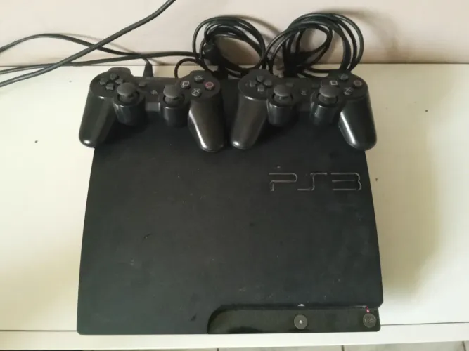 Ps3 Semi Novo Com 70 Jogos - GTA, FUTEBOL E MUITO MAIS