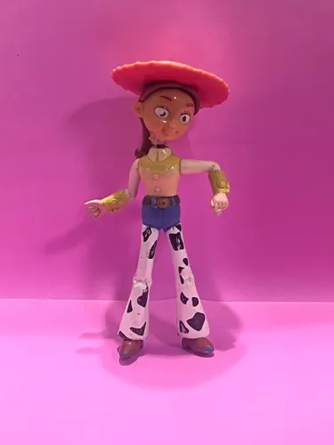 Boneca miniatura vintage