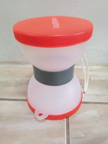 Recipiente de água pra cachorro 