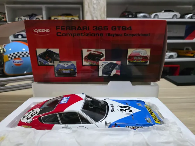 Miniatura 1:18 Ferrari 365 GTB4 Competizione #39