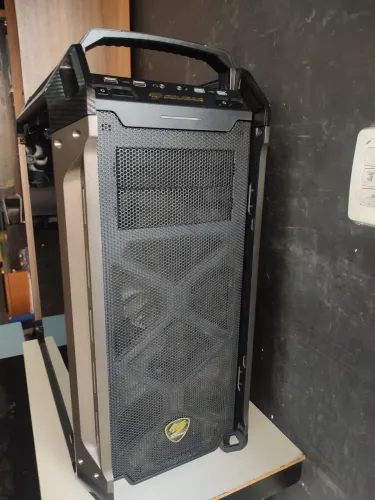 Ryzen 7, Placa de vídeo 8 GB, SSD 480 GB , 16 GB de RAM, Gabinete Corsair Full Tower 