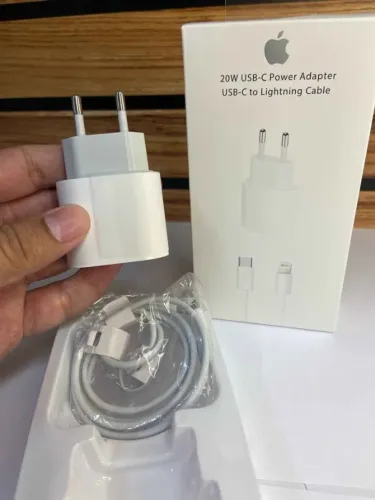 CARREGADOR DE IPHONE 20W USB-C Lightning Cable