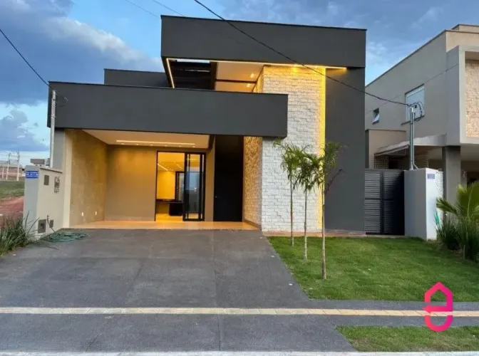 Jardins Capri - 137m² (03 Suítes) em Senador Canedo - GO