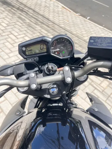 Vendo moto XJ6 N novíssima toda original