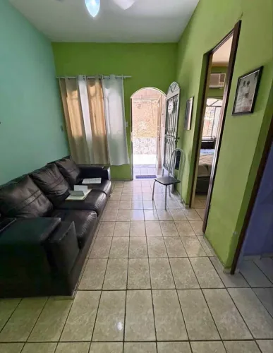 Vende-se casa na Cremação TB