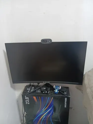 Monitor game curvado