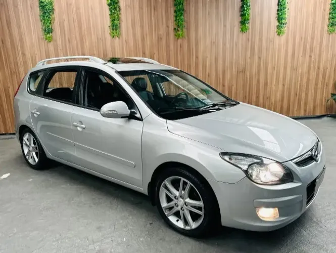 Hyundai I30CW 2.0 16V 145cv Aut. 5P 2011