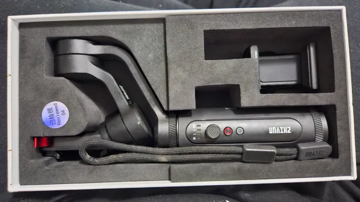 Estabilizador para filmagem Zhiyun Smooth Q2 com pouquíssimo uso