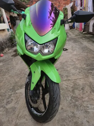 Ninja 250 2010 - Troco por Lander