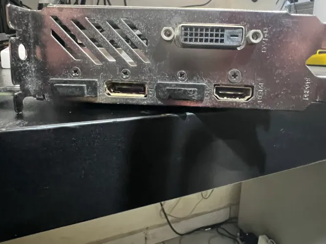 Placa de Vídeo GTX 1060 6GB GIGABYTE