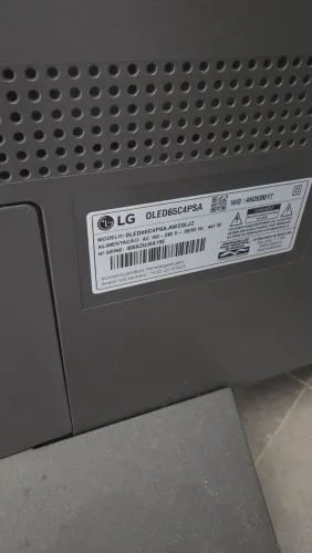 TV LG OLED 65" E TV LG LED 55"