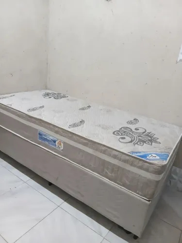 Vendo Cama de solteiro
