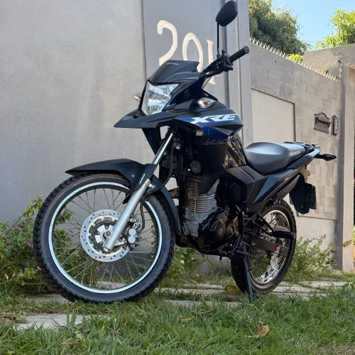 Xre 190 Preta Perfeita Baixo KM ( Muito nova )