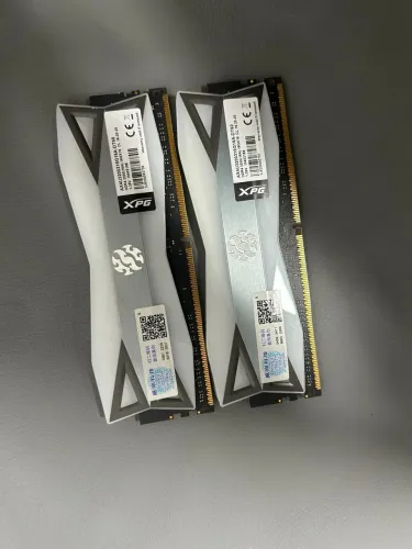 Memória Ram XPG RGB 3200mhz 16gb