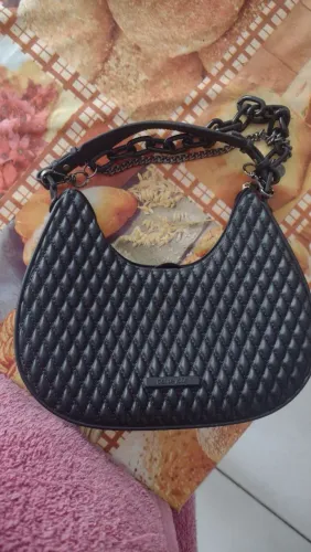 Bolsa e sandálias 