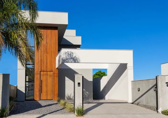 Casa com Piscina na Praia da Pinheira (Ens.), próximo Ponta do Papagaio Guarda do Embaú