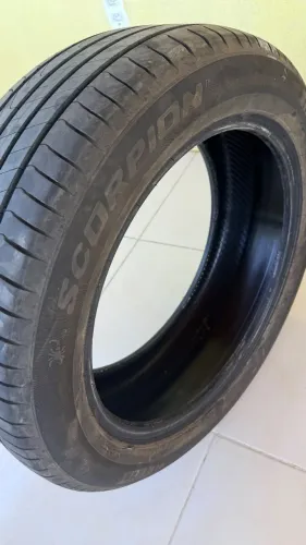 Pneu Pirelle Scorpion 215/55R18 95v