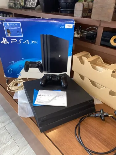 PS4 PRO