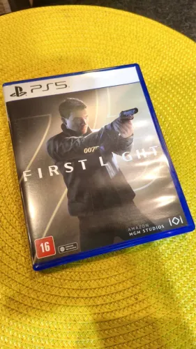 jogo 007 first light mídia física
