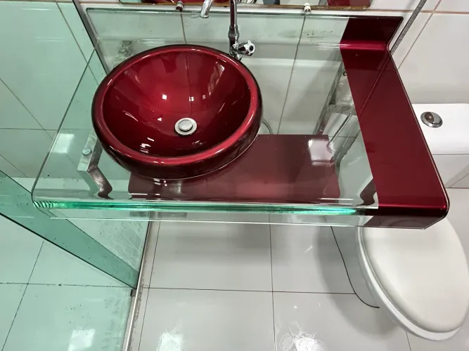 Vendo Pia de Banheiro Semi Nova