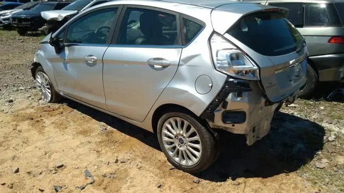 Ford New Fiesta 2016 Titanium 1.6 Automático